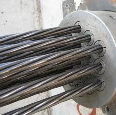 Cuando los pernos para roca no son suficientes: el poder de los anclajes de cable en el soporte d...